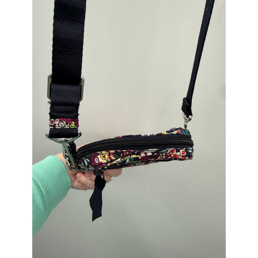 Vera Bradley Crossbody Bag Womens Small Multi-Color Floral Quilted Adjustable - Picture 5 of 14